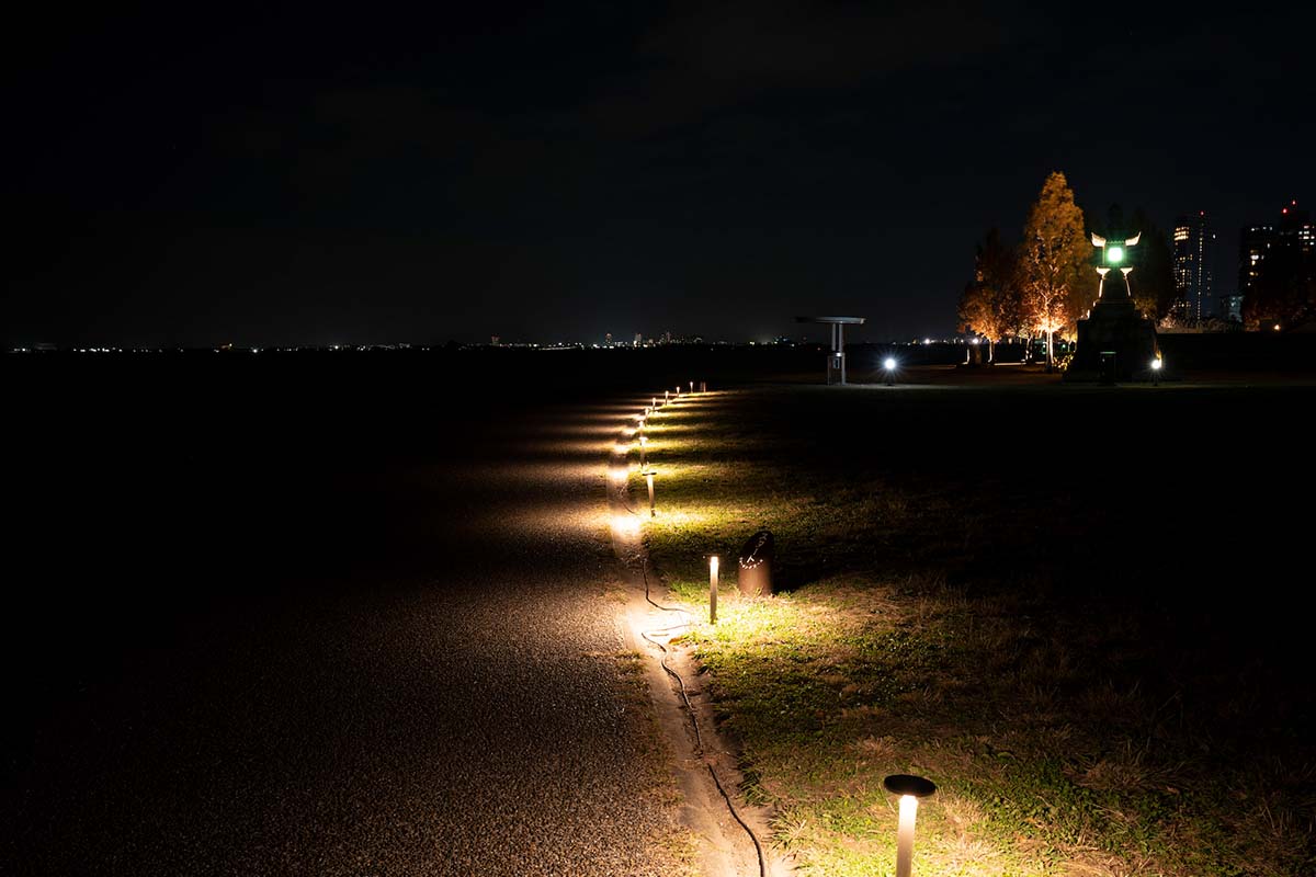 湖岸遊歩道